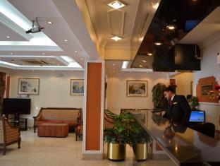 Tara Hotel ドバイ エクステリア 写真